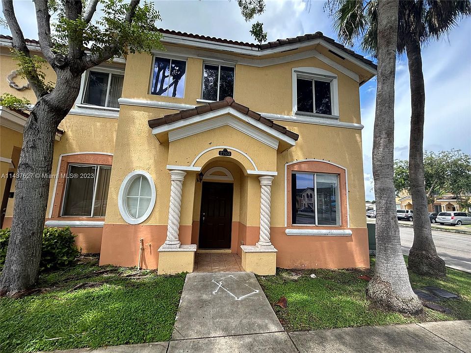 1st image of 2702 SE 15th Pl #153