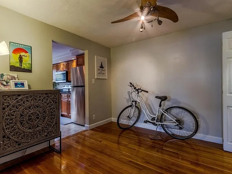 37 Montvale Ave #11 — Photo 4