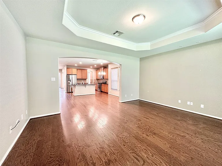 25323 Lisburn Dr — Photo 14