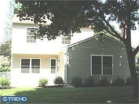 2nd image of 1313 Pine Cir