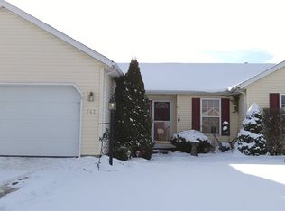 743 Lovechio Dr, Mishawaka, IN 46544