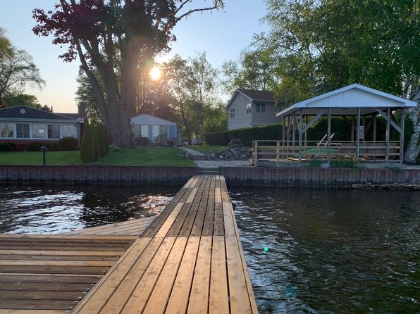 3816 W Lake Shore Dr