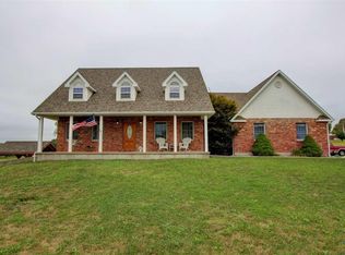 801 Barry Dr, Tipton, MO 65081