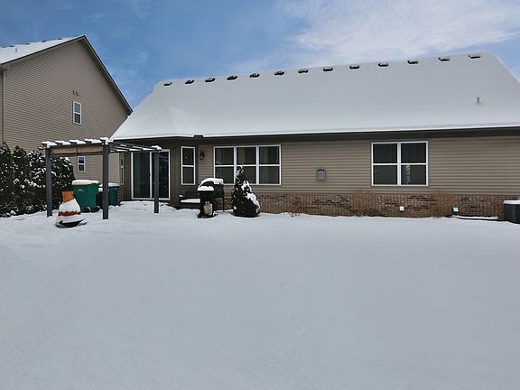 2nd image of 17174 Dew Point Ct #40