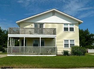 30 Lighthouse Dr, Brigantine, NJ 08203