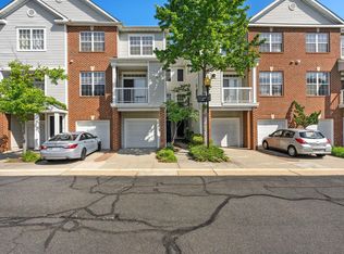 13038 Cabin Creek Rd #13038, Herndon, VA 20171
