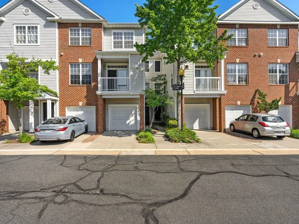 13038 Cabin Creek Rd #13038, Herndon, VA 20171