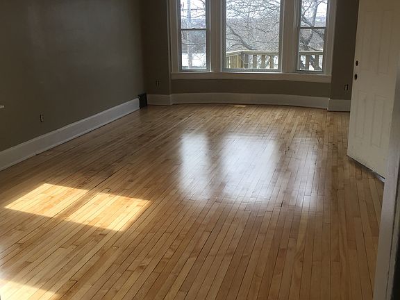 5th image of 2720 N Palmer St #1
