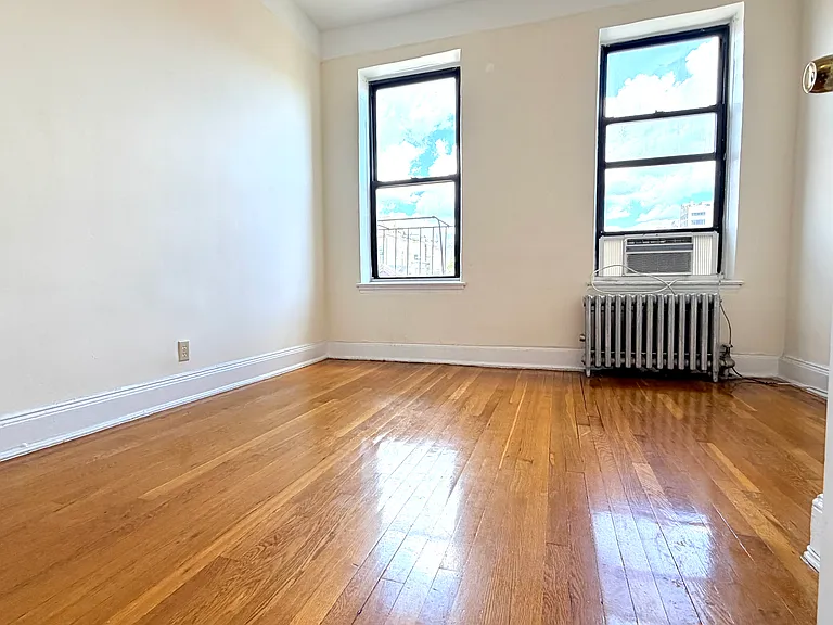 70 E 7th St #6D — Photo 6