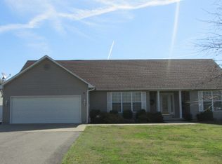 18179 Twelve Oaks Ter, Dexter, MO 63841
