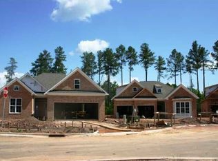 1 Calwell Creek Dr, Chapel Hill, NC 27517