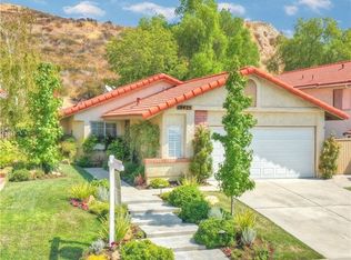 19425 Old Friend Rd, Santa Clarita, CA 91351
