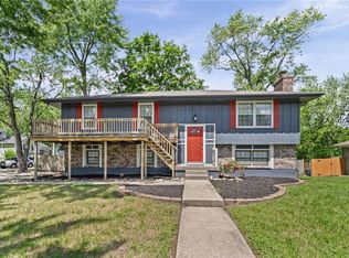 1408 Gambrell St, Greenwood, MO 64034