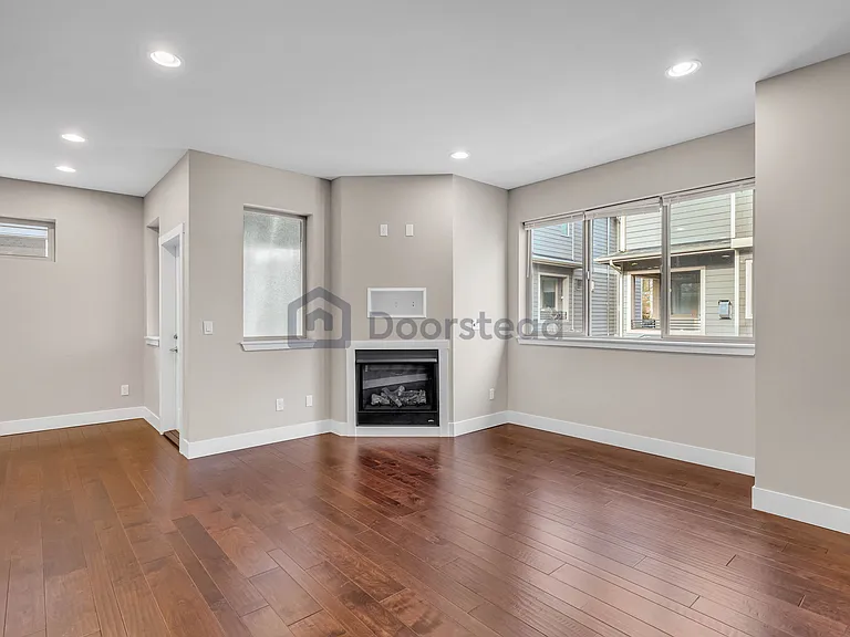23418 55th Ave W #B — Photo 8