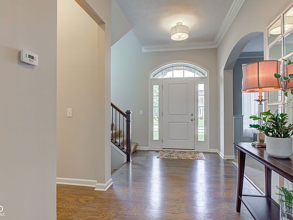 5th image of 3501 Shady Lake Dr