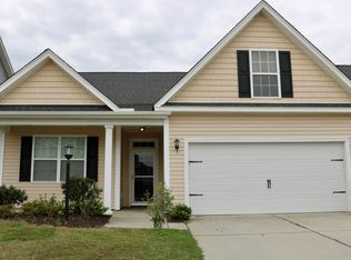 551 Crossland Dr, Moncks Corner, SC 29461
