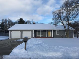 12155 Fields Farm Ct, Granger, IN
