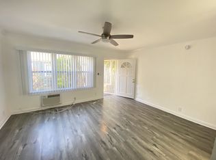 588 N Kingsley Dr #1/2, Los Angeles, CA 90004