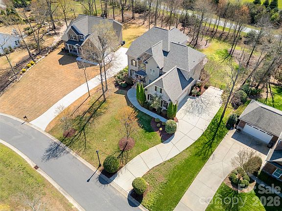 3rd image of 2718 Old Course Rd