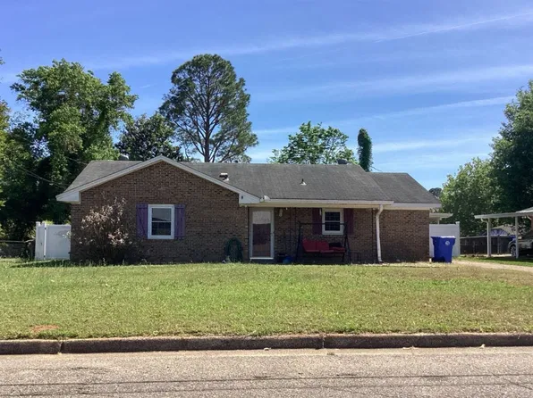 210 Teri Ln, Prattville, AL 36066