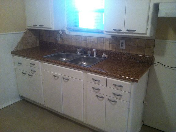 4th image of 7916 E Edgewood Ave