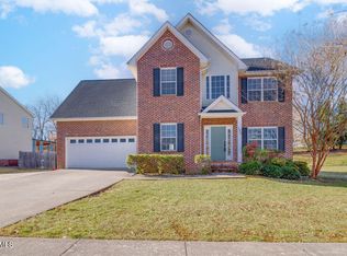 120 Rockingham Meadows Dr, Johnson City, TN 37615