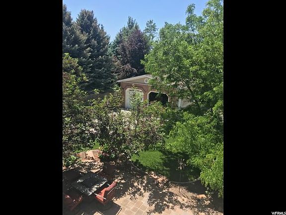2nd image of 7946 S Hunters Meadow Cir