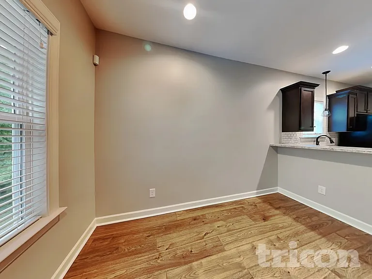 189 Crystal Creek Dr — Photo 5