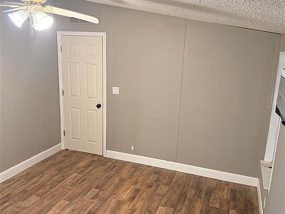 5th image of 14215 97th Rd