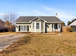 5008 Shimmer Dr, Fayetteville, NC 28304