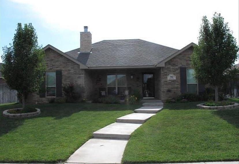 1st image of 7912 Knoxville Dr