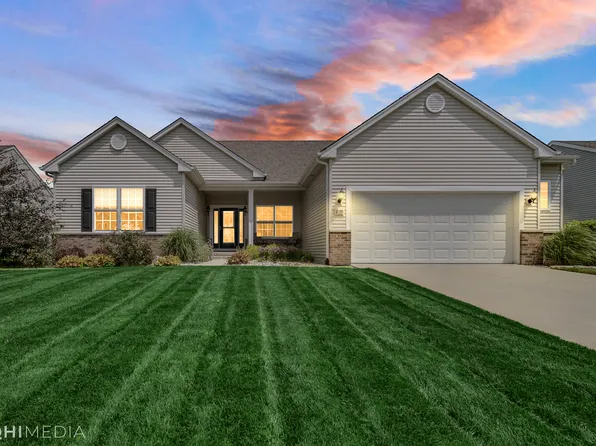 1409 Pleasant Springs Ln, Dyer, IN 46311