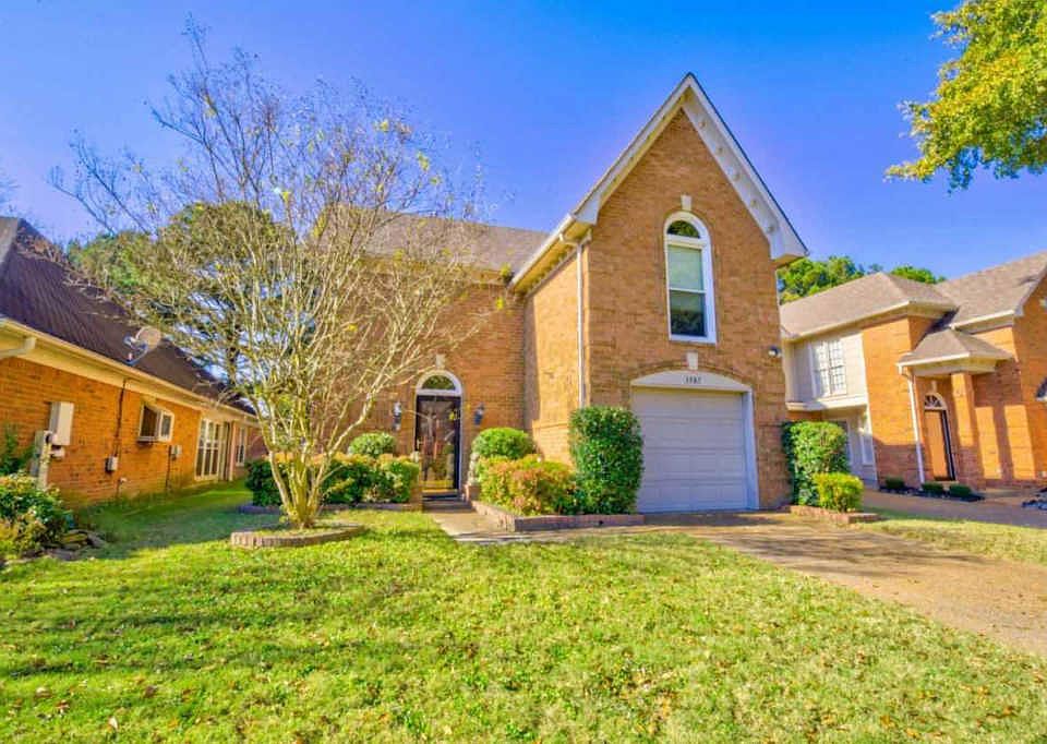 1st image of 3987 Muirfield Dr