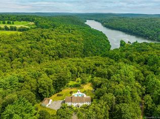 410 Northrop St, Bridgewater, CT 06752