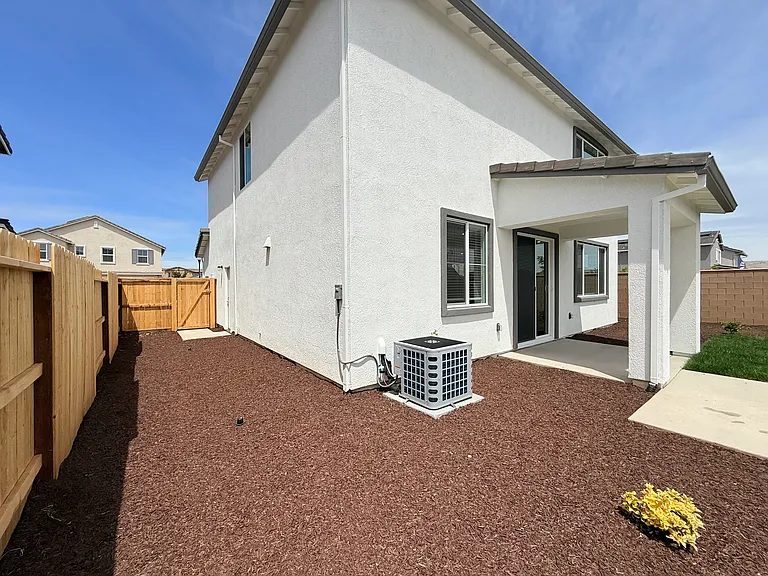 8372 Valpane Way — Photo 52