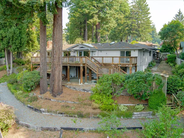 75 Robert Ct W, Arcata, CA 95521
