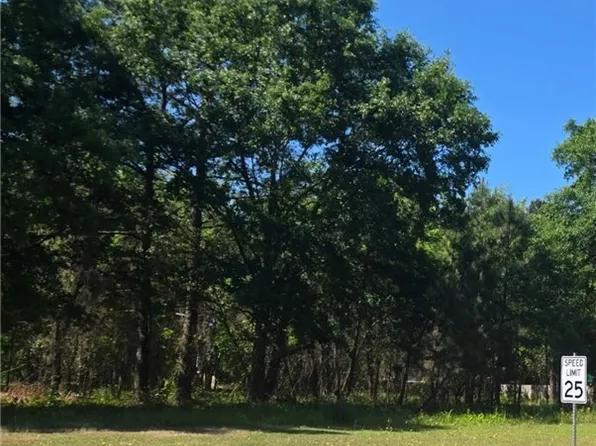 4028 S Main St, Hope Mills, NC 28348