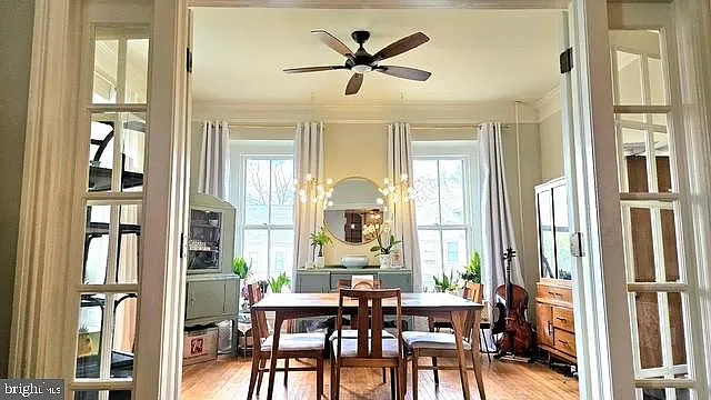 367 N Main St — Photo 2