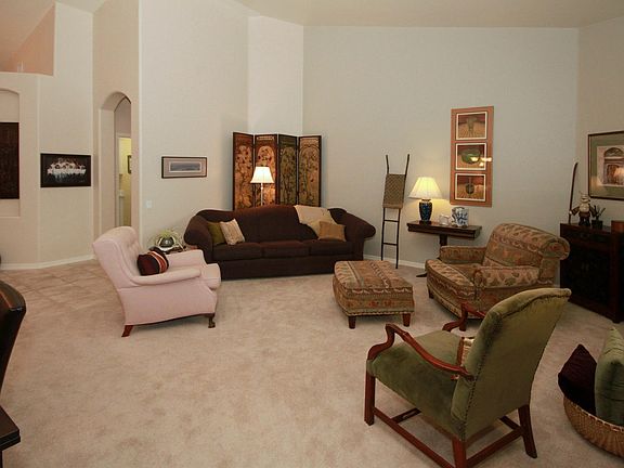 2nd image of 5211 N Via La Heroina