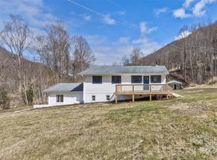 20 Harwood Rd, Barnardsville, NC 28709