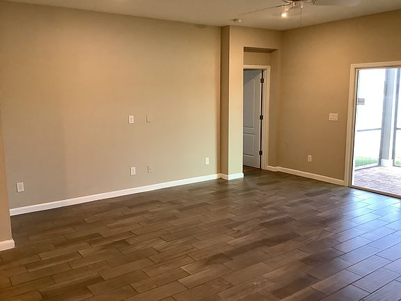 5th image of 264 Athens Dr