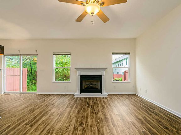2nd image of 683 Wilke Pl