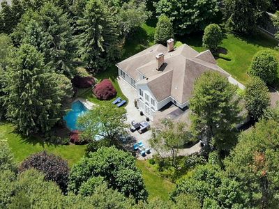 40 Pear Tree Point Rd, Darien, CT, 06820