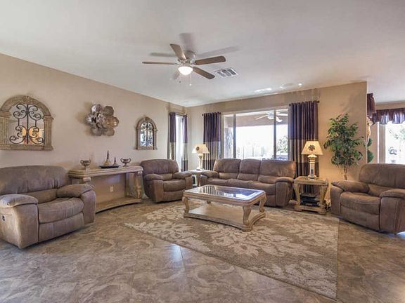 3rd image of 10392 W Cottontail Ln