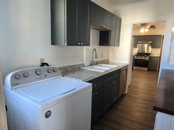 240 Spruce St #2, Manchester, NH 03103