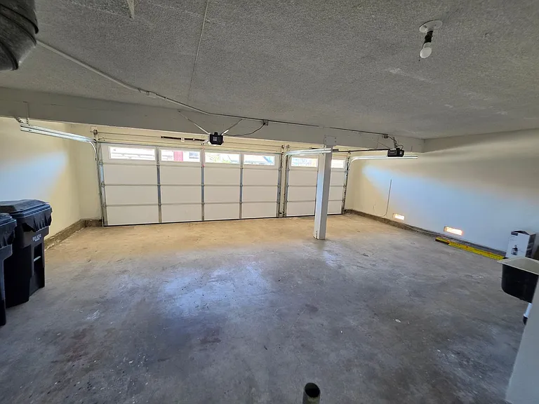 8831 Sailport Dr — Photo 26