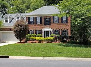 6611 Reedy Creek Rd, Charlotte, NC 28215