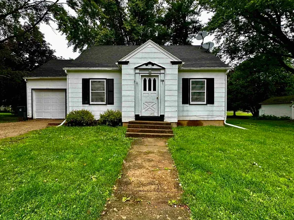 128 E 6th St, Westfield, WI 53964