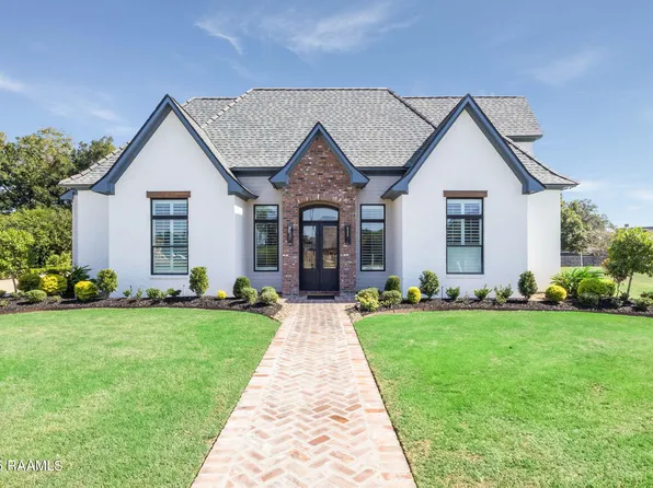 203 Alsway Ln, Broussard, LA 70518