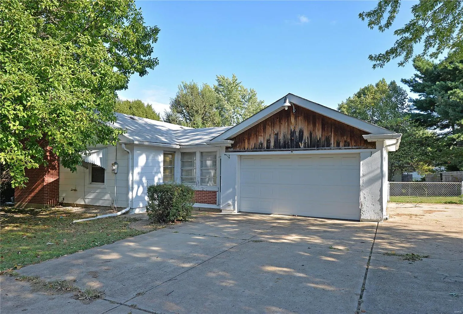 780 Ruprecht Ave photo 1